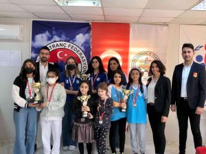 Seyhan Belediyespor Kulübü Satrançta Adana Birincisi