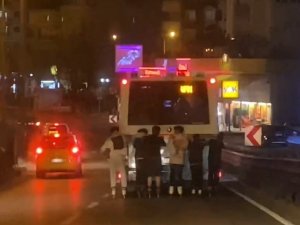 Otobüsün Arkasındaki 6 Gencin Ölüme Meydan Okuyan Yolculukları
