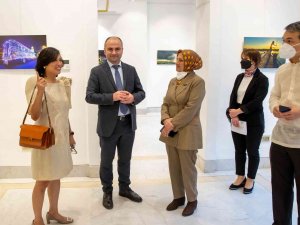 ’Gülümseyin Philippines’ Sergisi Bursa’da Açıldı
