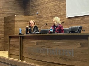 Nevü’lü Öğrencilerden ’Yurtdışında Akademik Kariyer’ Etkinliği Düzenlendi