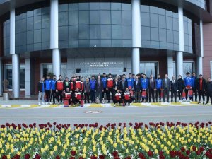 Rektör Ünal’dan Başarılı Sporculara Tebrik