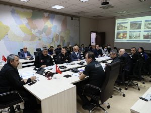 Afad Başkanı Sezer Gönüllülerle Buluştu