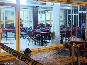 Diyarbakır’da Kahvehaneye Düzenlenen Silahlı Saldırıyla İlgili 3 Gözaltı