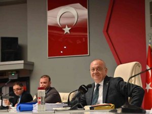 Manisa Büyükşehir Belediyesinin Bütçesi Fazla Verdi