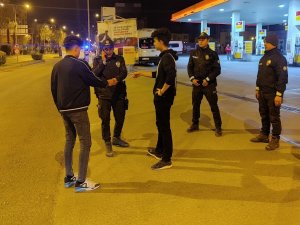 Çarşı Ve Mahalle Bekçileri Gece Uygulamalarını Sürdürüyor
