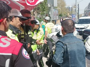 Ceza Yiyen Sürücü İçin Ekipler Seferber Oldu