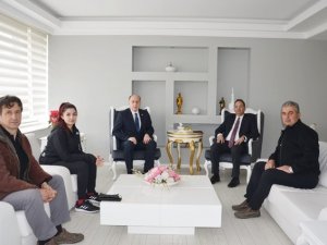 Kaymakamdan Milli Sporcuya Tebrik
