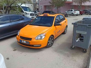 Müşteri Olarak Bindiği Taksiyi Kaçıran Şahıs Jandarmadan Kaçamadı