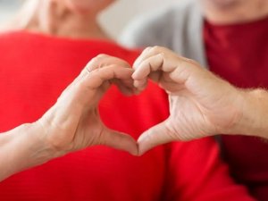 “Gençlerde Çok Sık Tüketilen Enerji İçecekleri Kalp Krizi Riskini Arttırıyor”