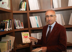 Recep Tayyip Erdoğan Üniversitesinde Çay İhtisas Kütüphanesi Kuruldu
