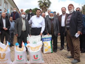 Taşovalı 800 Çiftçiye Tohum Desteği