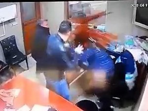 Kendisini İşten Çıkaran Patronun Yüzüne Asit Attı
