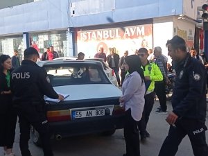 Motosiklete Çarpan Araç Sürücüsünün Arkadaşı Gözyaşlarını Tutamadı