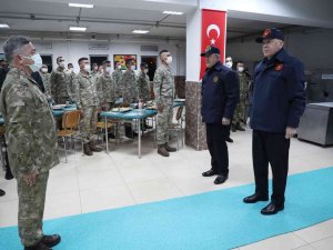 Cumhurbaşkanı Erdoğan’dan Mehmetçiğe İftar Sürprizi