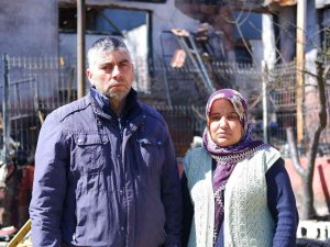 Yangında Evi Ve Tüp Bebek Parası Kül Oldu
