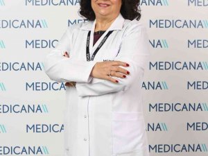 Işıltılı Bir Cilt İçin 10 Pratik Yöntem