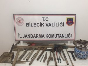 Bilecik’te Kaçak Kazı Operasyonu: 2 Gözaltı