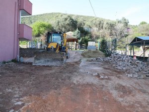 Şirinyalı’da Parke Çalışmaları Başladı