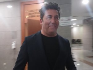 Muhabire Hakaret Ettiği İddia Edilen Emre Kınay’a 2 Yıla Kadar Hapis Talebi