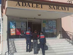 Kesinleşmiş 22 Yıl Hapis Cezası Olan Firari Yakalandı