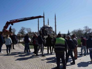 Çalışmalarda Sona Gelindi, Mimar Sinan Heykeli Ustalık Eserinin Önündeki Yerini Aldı