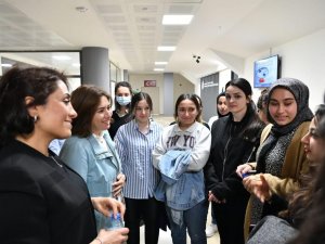 Balıkesir Valisi Hasan Şıldak, Öğrencilere İftar Yemeği Verdi