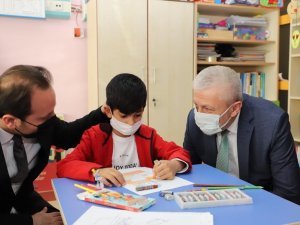 Tedavi Gören Çocuklar Eğitimden Geri Kalmayacak