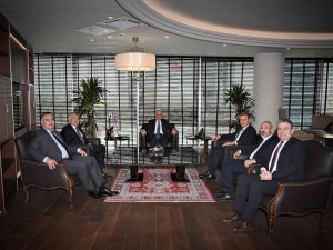 Seçer, Bakan Kirişçi’ye Projeleri Anlatarak Destek İstedi