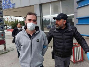 Sosyal Medya Taciz Ve Şantaj Zanlısı, Siber Polisine Yakalandı Ve Tutuklandı