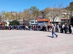 Bandırma’da Fırıntaş Pidesine Yoğun İlgi