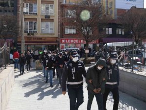 Eskişehir’de Yapılan Silah Operasyonunda 3 Tutuklama