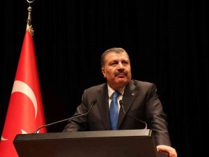 Sağlık Bakanı Koca: "Salgın Hastalık Sonrası Toparlanmaya Çalışıyoruz"