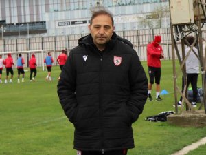 Fuat Çapa: “İ̇lk 6 Şansımız Zor Girdi Ama Kaybedilmiş Bir Şey Yok”