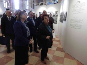 "Tarih Size Bakıyor Ara Güler Fotoğraflarında Arkeoloji" Sergisi Gaziantep’te Açıldı