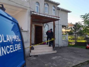 25 Yaşındaki Genç Evinde Ölü Bulundu