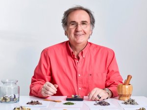 Prof. Dr. Saraçoğlu: “Karaciğer İçin Maydanoz Limon Kürü”