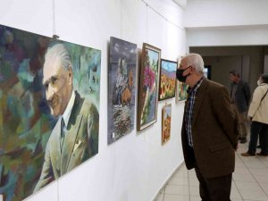 Nilüfer’de Kursiyerler Çalışmalarını Sergiledi