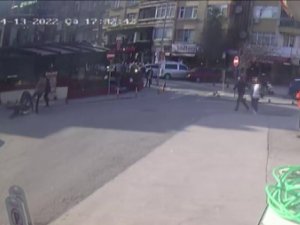 Pendik’te Sokak Ortasında Silahlı Kavga: 2 Yaralı