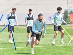 Başakşehir, Altay Maçının Hazırlıklarını Tamamladı