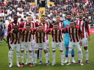 Sivasspor’da, Hatayspor Maçı Öncesi 4 Eksik