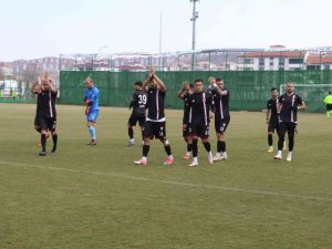Elazığspor 19 Futbolcuyla Kütahya’ya Gidecek