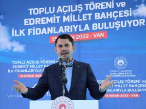 Bakan Kurum Van’da 27 Projenin Toplu Açılışını Yaptı