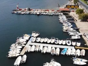 Av Yasağı Başladı: Liman Teknelerle Kaplandı