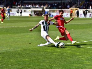 Horoz, Başkentten 3 Puanla Dönüyor
