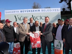 Marketlerde Stoku Yapılan Ürünün Tohumu Çiftçilere Dağıtıldı