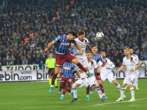 Spor Toto Süper Lig: Trabzonspor: 1 - Karagümrük: 1 (Maç Sonucu)
