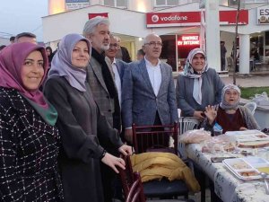 Ak Parti’nin İftarına Yoğun Katılım