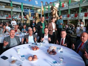 Başkan Böcek Serik’te Stk, Muhtar Ve Vatandaşlarla Buluşup İftar Yaptı
