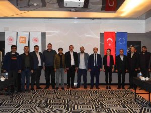 “Dayanışma İ̇le İ̇ş Güvenliği: İ̇sg İ̇çin İ̇şveren, İ̇şçi Ve Aileler El Ele” Proje Tanıtımı Yapıldı