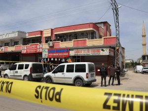 Adana’da Polisleri Vuran Şahıs Saklandığı Evden Böyle Alındı